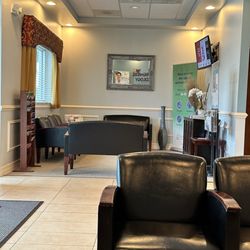 Porter Premiere Dermatology And Surgery Center - Waiting area
