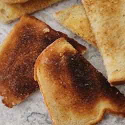 Karen's Little Cafe - Burnt toast