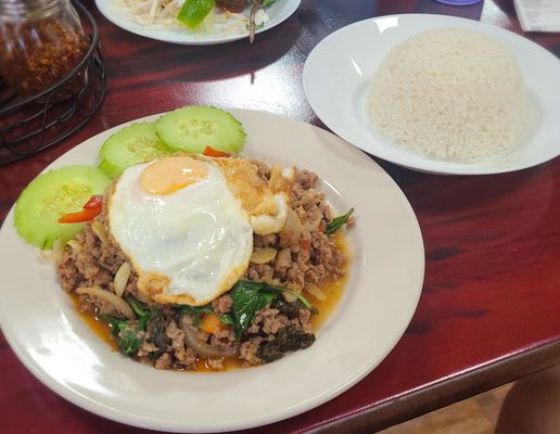 Sizzling Hut by null