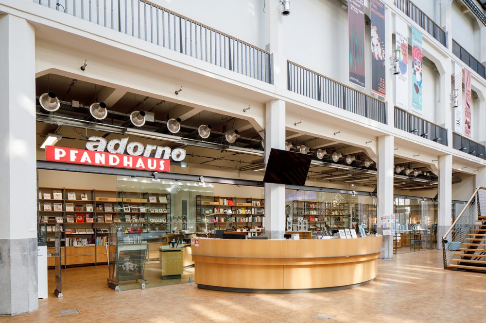 ZKM | Zentrum Für Kunst und Medien