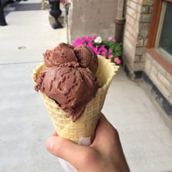 Indulge Ice Cream  - The cone was still warm! Mmm...
