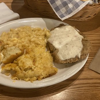 Cracker Barrel Old Country Store - Chicken Fried Chicken Hashbrown Casserole Macaroni N' Cheese Corn muffin - Southern Near Me - Oklahoma City, Oklahoma