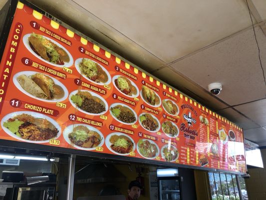 Roberto's Taco Shop by null