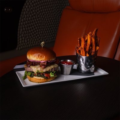 IPIC Theaters by null