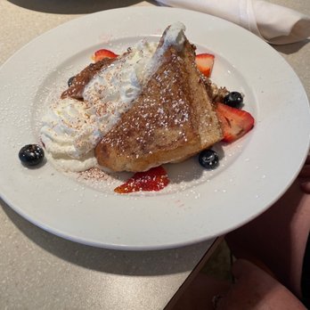 Wild Eggs - Breakfast & Brunch Near Me - Graymoor-Devondale, Kentucky