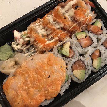 Ariake - tiger crunch roll (top), spicy scallops roll and salmon avocado roll (bottom) - Japanese Near Me - Reston, Virginia