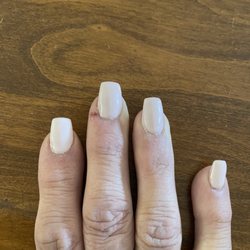 7day Nails & Spa - Sloppy nails and cut