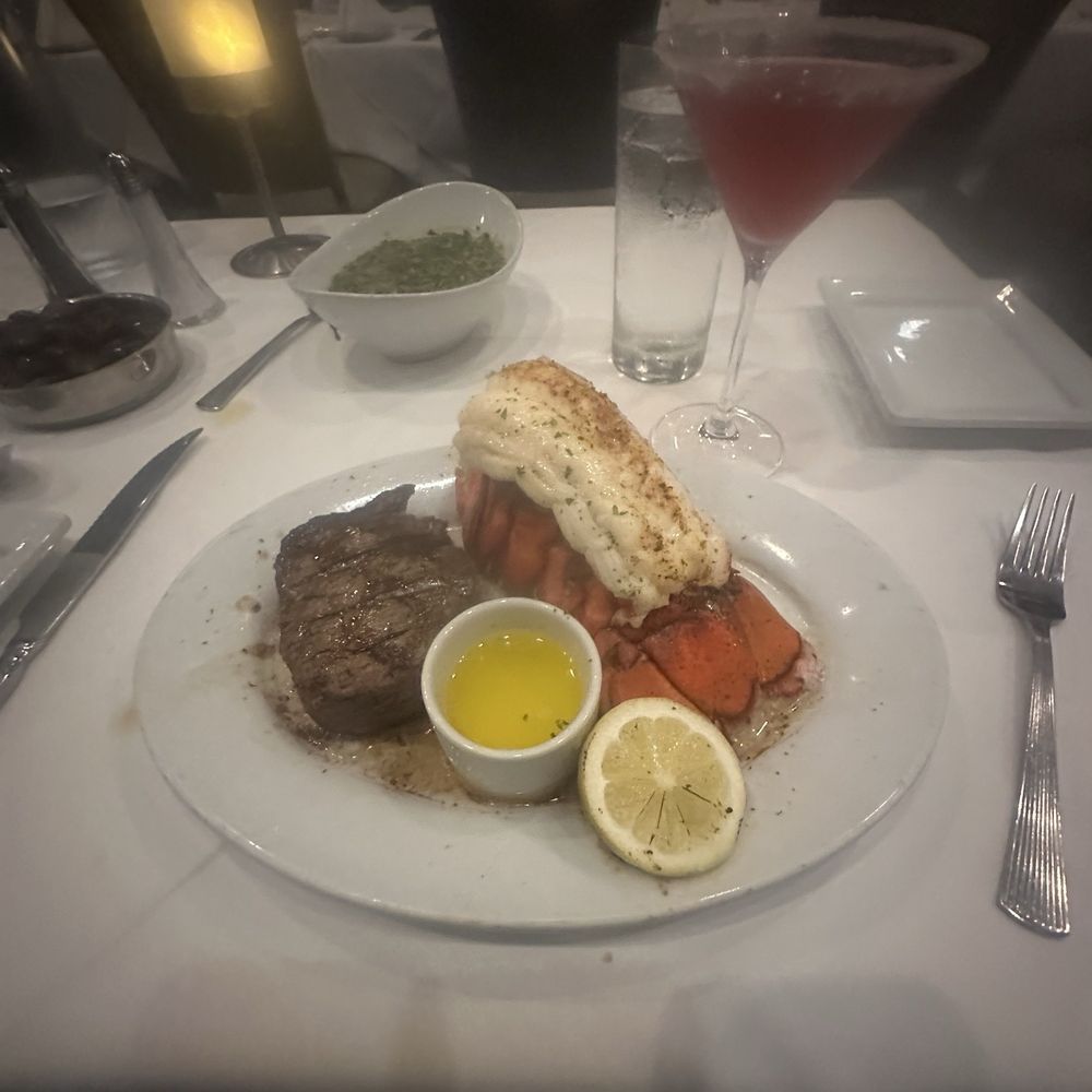 Ruth's Chris Steak House - Steakhouses Near Me - Minneapolis, Minnesota Ruth's Chris Steak House - Steakhouses Near Me - Minneapolis, Minnesota