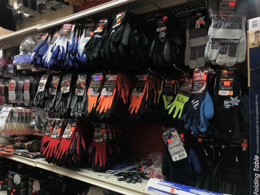 Mushtari Hardware & Garden by null