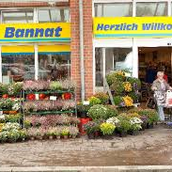 EDEKA Bannat - Hintereingang Moorhof