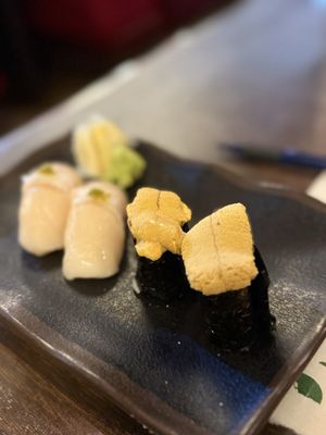 Noshi Sushi by null