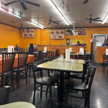 La Cocina - the interior of a fast food restaurant - Mexican Near Me - San Antonio, Texas La Cocina - the interior of a fast food restaurant - Mexican Near Me - San Antonio, Texas