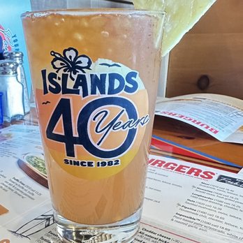 Islands Restaurant - Mai tai - Burgers Near Me - Temecula, California