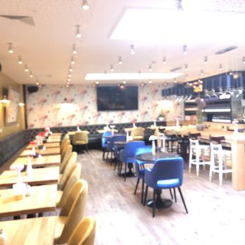 Cafe Overstolz - Cafes Near Me - Hilden, NW