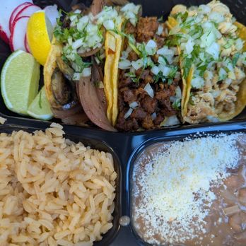 Papi’s Tacos - Veggie, al pastor, chicken taco plate - Tacos Near Me - Torrance, California