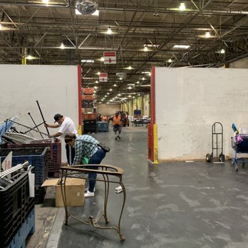 Goodwill Clearance Center - Looking into warehouse side. Huge! - Thrift Stores Near Me - Phoenix, Arizona Goodwill Clearance Center - Looking into warehouse side. Huge! - Thrift Stores Near Me - Phoenix, Arizona