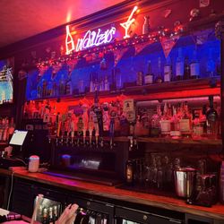 Walter's Bar