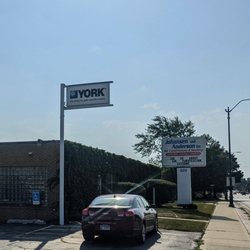 Johansen & Anderson - Storefront