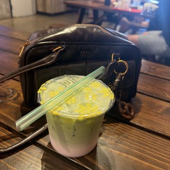 Sumo Snow Express - Matcha and strawberry - Bubble Tea Near Me - Glendale, Arizona