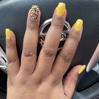 NY Nail Salon - UV gel fill in with cheetah and rhinestone design - Nail Salons Near Me - Virginia Beach, Virginia