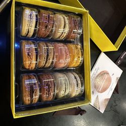 La Maison du Chocolat - Macarons
