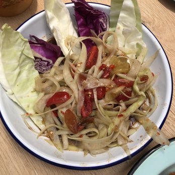 Gai Noi - Papaya salad - Desserts Near Me - Minneapolis, Minnesota