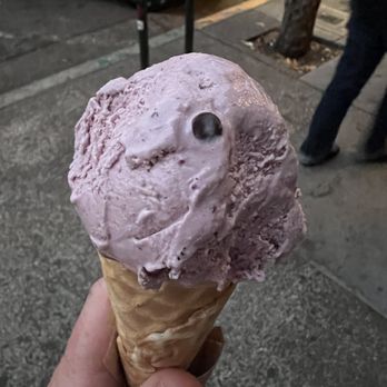 Fairfax Scoop - Blackberry chip - Ice Cream & Frozen Yogurt Near Me - Fairfax, California Fairfax Scoop - Blackberry chip - Ice Cream & Frozen Yogurt Near Me - Fairfax, California