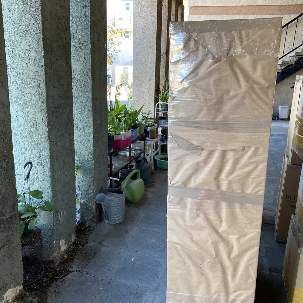 Blue Chip Moving & Storage - Movers Near Me - Hawthorne, California Blue Chip Moving & Storage - Movers Near Me - Hawthorne, California