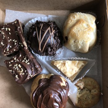 Cibrone M & Sons Bakery - Chocolate peanut butter brownies, chocolate bomb, apple dumpling, baklava, coconut walnut cookie, chocolate cream puff - Bakeries Near Me - Pittsburgh, Pennsylvania Cibrone M & Sons Bakery - Chocolate peanut butter brownies, chocolate bomb, apple dumpling, baklava, coconut walnut cookie, chocolate cream puff - Bakeries Near Me - Pittsburgh, Pennsylvania