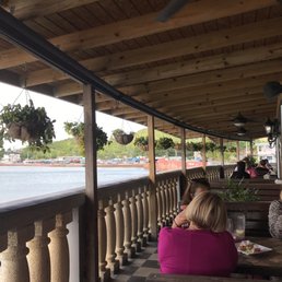 El balcón que mira hacia el mar