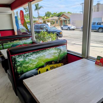 Valley Super Burger - Very cool vinyl seats - Burgers Near Me - Rosemead, California Valley Super Burger - Very cool vinyl seats - Burgers Near Me - Rosemead, California