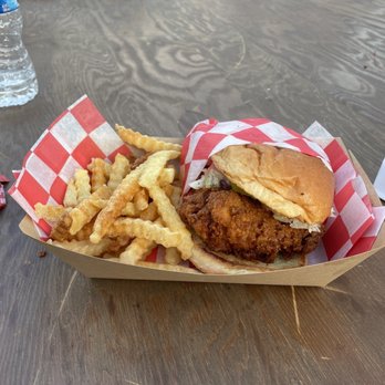 Little Lou's Hot Chicken - Mild chicken sando - Chicken Shop Near Me - Berkley, Michigan