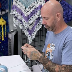 Southern Twist Yarns - Real men do knit!