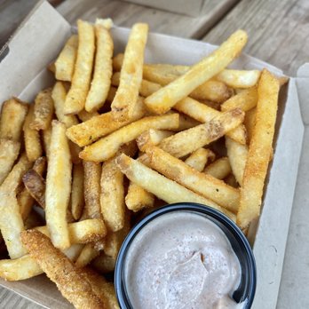 Boomin Barbecue - Tallow Fries - Barbeque Near Me - Hudson, Wisconsin