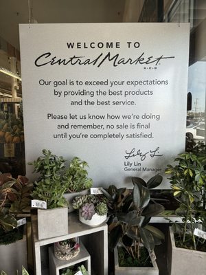 Central Market by null