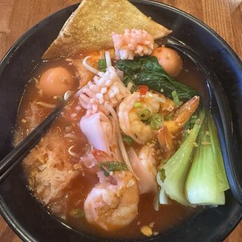 PCH Noodles - Thai Near Me - Lomita, California PCH Noodles - Thai Near Me - Lomita, California