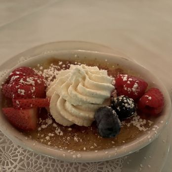Le Troquet - Crème brûlée - French Near Me - Albuquerque, New Mexico