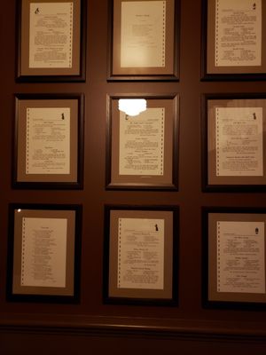 Queen's Raw Bar & Grill by null