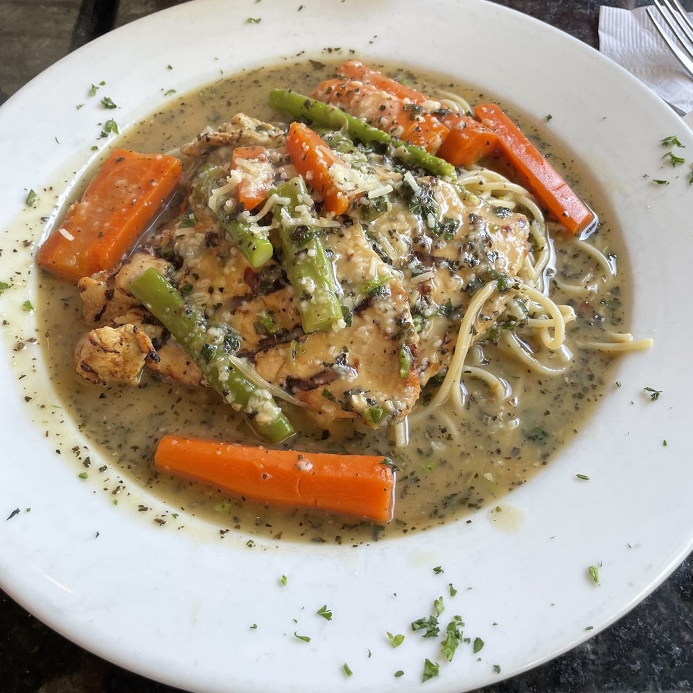 Adriano's Italian Restaurant - Pollo chicken Tuscany  Very good!!!! - Italian Near Me - Marble Falls, Texas