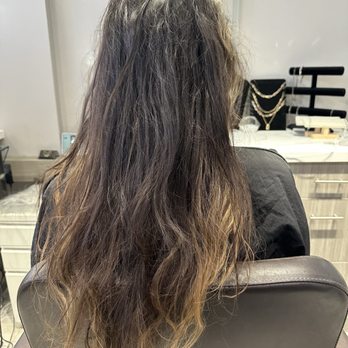 Salon Posh - Before, Yikes!! Dead zone!! - Hair Salons Near Me - Honolulu, Hawaii
