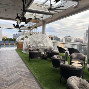 Otopia Rooftop Lounge - Otopia Rooftop Iglo - Lounges Near Me - Austin, Texas