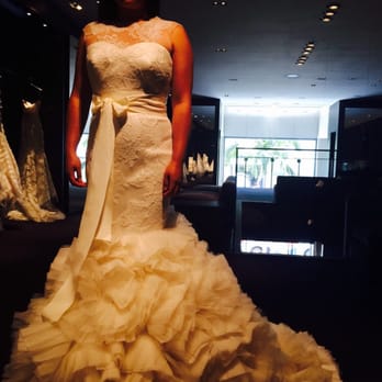 Vera Wang - Vera Wang "Lark" - love the bow, the lace detail on the top, and back. - Bridal Near Me - Beverly Hills, California