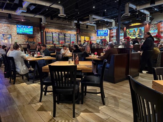 BJ's Restaurant & Brewhouse by null