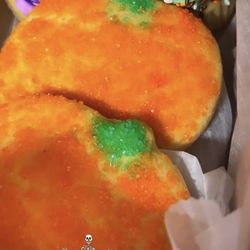 Sugar cookies . Cupcakes