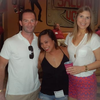 Coyote Ugly - Dive Bars Near Me - Tampa, Florida