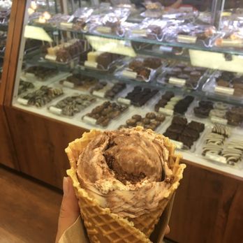 Kilwins Ice Cream - Chocolate - Fudge - Ice Cream & Frozen Yogurt Near Me - St Joseph, Michigan Kilwins Ice Cream - Chocolate - Fudge - Ice Cream & Frozen Yogurt Near Me - St Joseph, Michigan