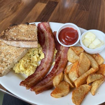 Nomade - American breakfast - Coffee & Tea Near Me - San Diego, California Nomade - American breakfast - Coffee & Tea Near Me - San Diego, California