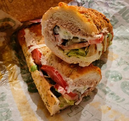 Subway by null