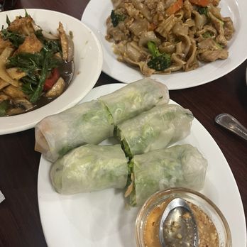 Pad Thai Cuisine - Vegetable Spring rolls, Pad Thai noodles - Thai Near Me - Castro Valley, California