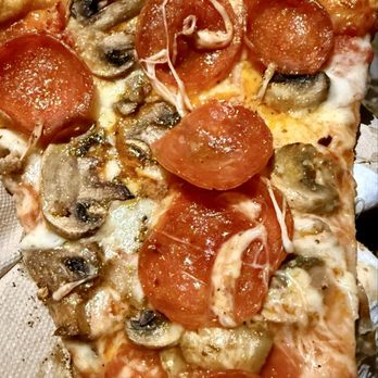 Gardens Pizza & Pasta - Pretty tasty but a west mess to eat. - Pizza Near Me - Jupiter, Florida